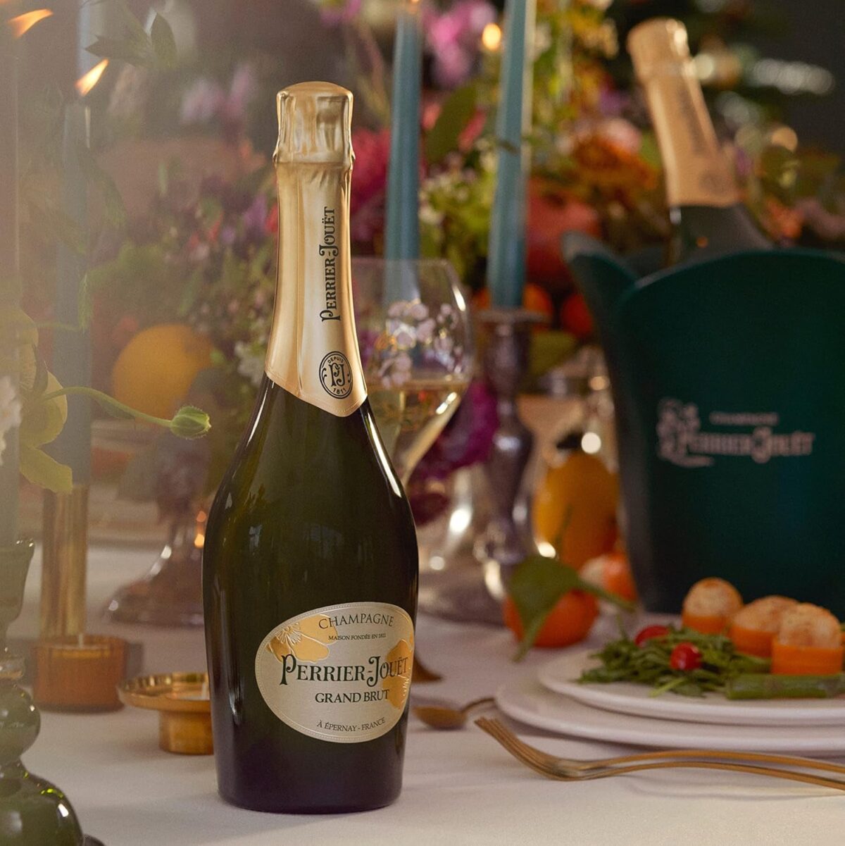 Perrier-Jouët Grand Brut Non Vintage Champagne, 75 Cl with Gift Box