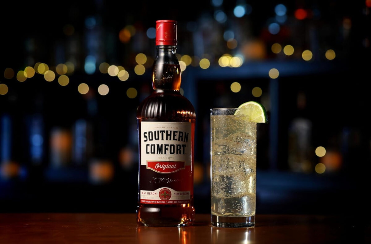 Southern Comfort Original, Liqueur with Whiskey, 1L, 35 Percent ABV